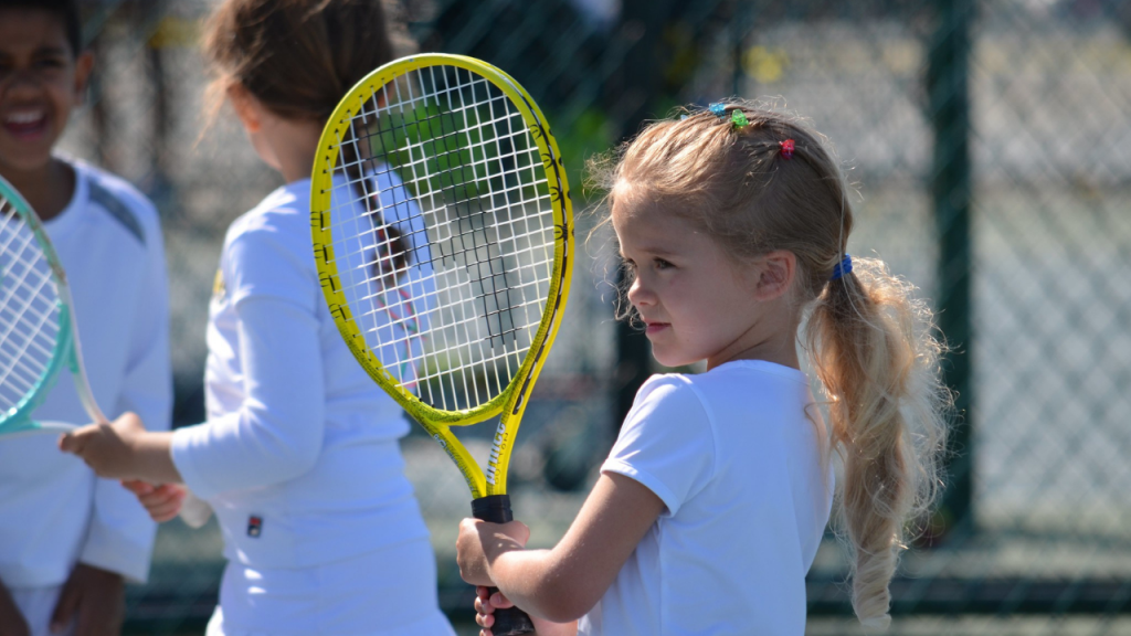 Street Tennis Club Tennis Rackets for Kids 19-inch Pink/White